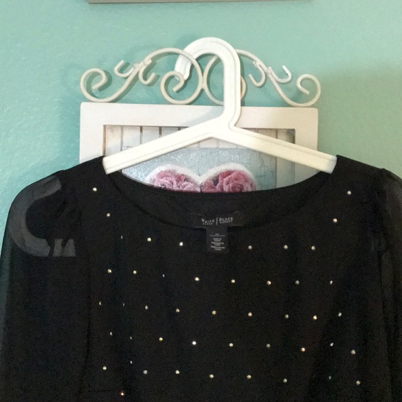 Dress - Picture 3 of 4